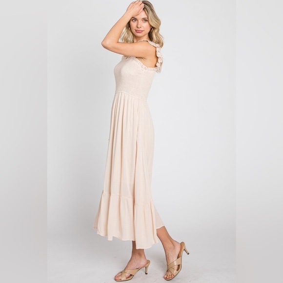 NWT Jodifl Women’s Cream Boho Cottage Core Maxi Ruffle Smocked Dress Sz 2X - Picture 5 of 16